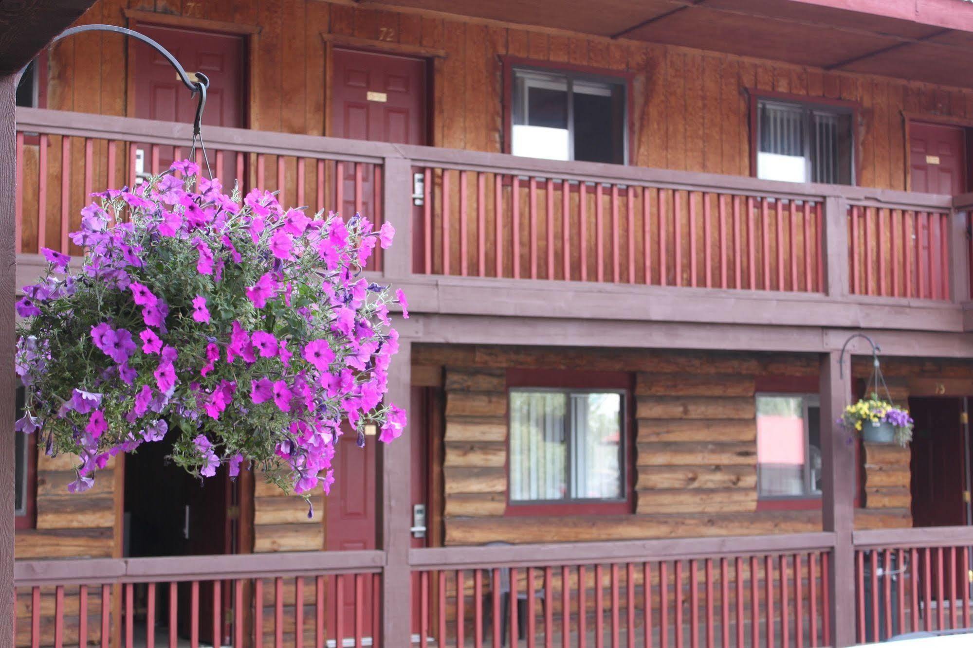 Rustic Inn McCall Exterior photo